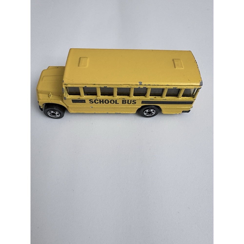 Vintage Hot Wheels School Bus 1988 Yellow Malaysia Workhorse